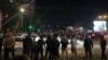 В ночь с 17 на 18 мая в столице КР собрались сотни местных жителей, милиция усилила режим охраны общественного порядка. Бишкек, 2024 г.