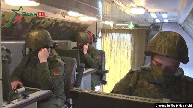 Белорусские военные отрабатывают применение тактического ядерного оружия на российском полигоне, скриншот из видео Минобороны