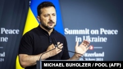 Президент Украины Владимир Зеленский на саммите мира в Швейцарии 