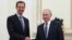 Kreml Siriýanyň prezidenti Başar al-Asada prezident Wladimir Putiniň hut özüniň Russiýada ýaşamak üçin syýasy gaçybatalga berendigini aýtdy.