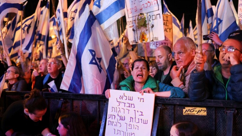 Министр обороны Израиля отправлен в отставку на фоне протестов в стране