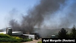 Dim posle izbijanja požara koji je, prema izraleskoj vojci, izvavan raketom ispaljenom iz Libana, sever Izraela, 26. mart 2024.