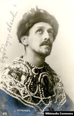 Павел Орленев в роли царя Федора Иоанновича. 1898