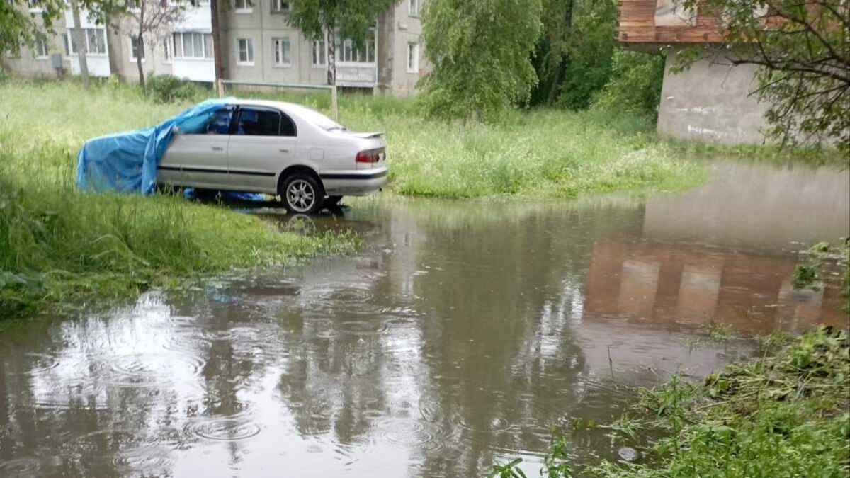 В Иркутской области река затопила город Байкальск