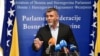Salko Zildžić na konferenciji za medije u Parlamentu Federacije BiH u Sarajevu, 27. septembra 2023.