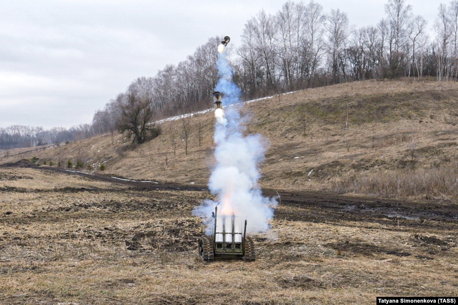 Një mjet pa pilot për vendosjen e minave testohet në rajonin e Rusisë, Belgorod, 1 prill.
