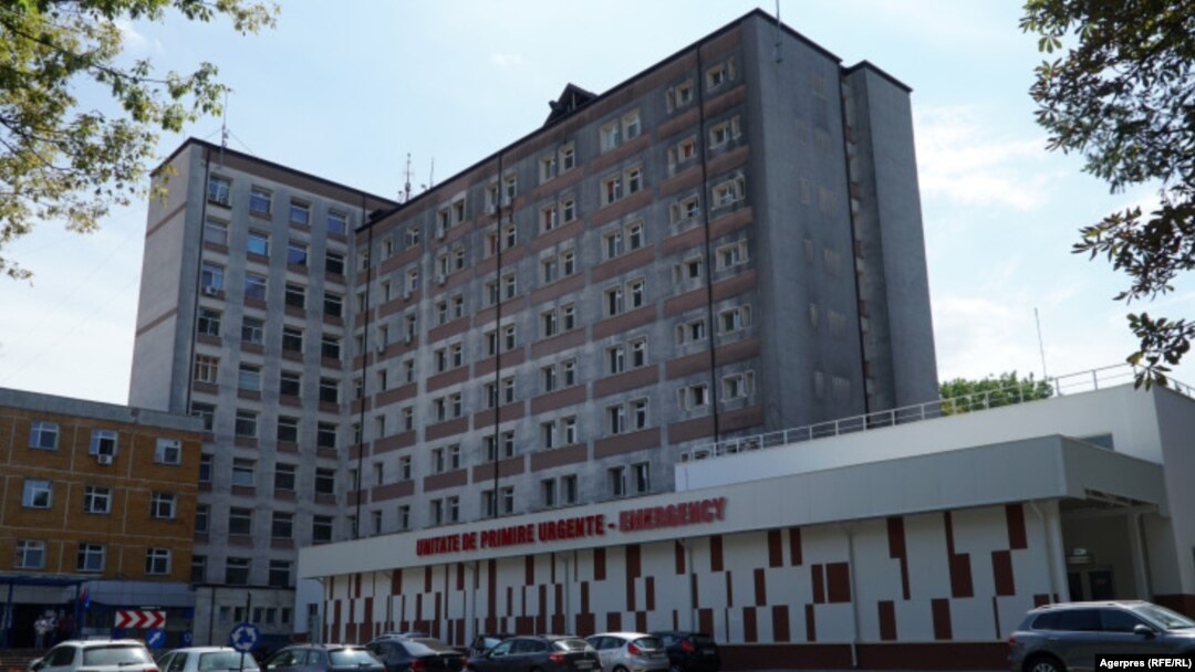 Procurorii DNA au făcut percheziții la Spitalul Județean Botoșani, într-un dosar în care sunt cercetate suspiciuni de fraudă la unele examene de ocupare a posturilor.
