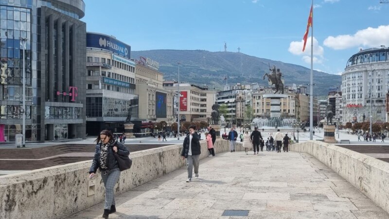 Qytetarët maqedonas, të zhgënjyer nga polarizimi i elitave politike