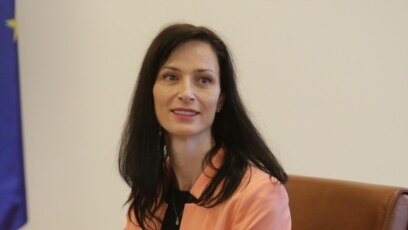 Вицепремиерът Мария Габриел очаква президентът Румен Радев да се съобрази