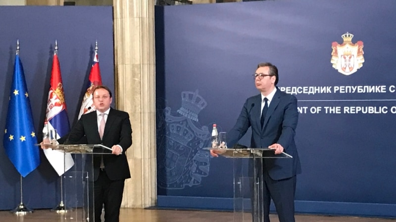 Varhelji: Srbija da uskladi politiku sa EU, članstvo moguće za pet godina 