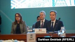 Sekretari amerikan i Shtetit, Antony Blinken, në samitin C5+1 në Astana të Kazakistanit. 