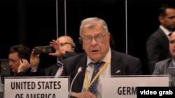 Глава делегации США на варшавской конференции по человеческому измерению ОБСЕ Майкл Козак