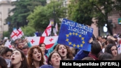 День незалежності Грузії. Марш протесту «Ні російським законам»
