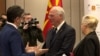 Македонскиот претседател Стево Пендаровски и американскиот амбасадор во Србија Кристофер Хил