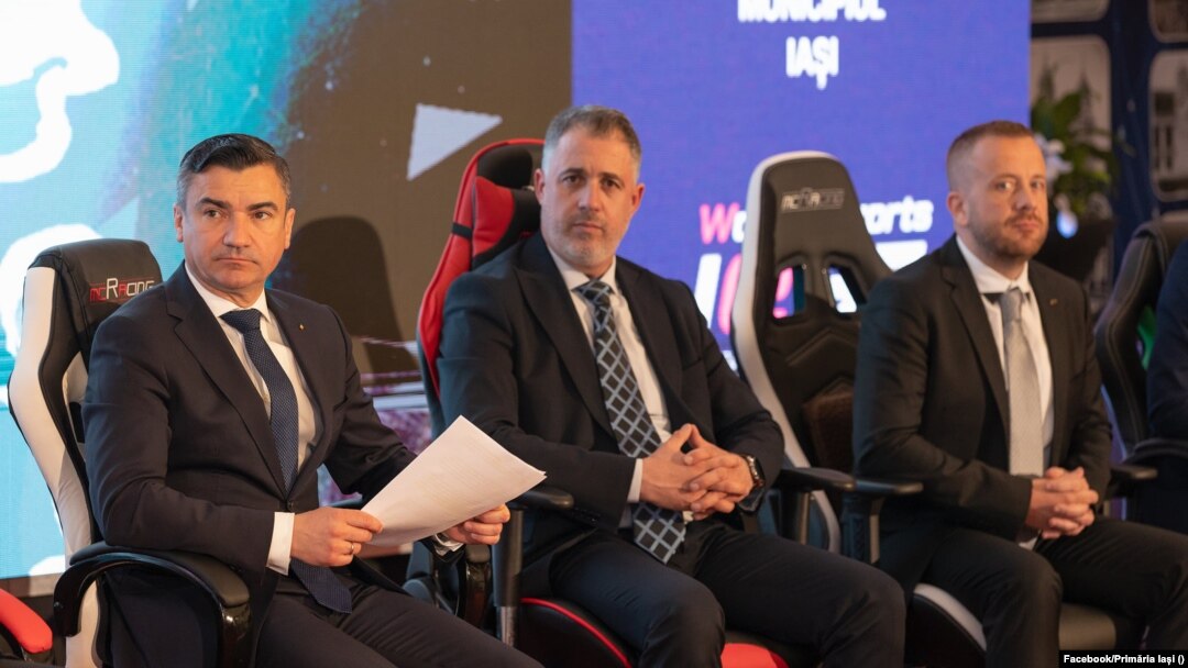 Mihai Chirica (primul din stânga) susține că a fost amenințat din Rusia în timpul obținerii licenței pentru organizarea campionatului mondial de esports. 