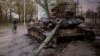 У розвідці Британії назвали причини скасування «танкового біатлону» в Росії