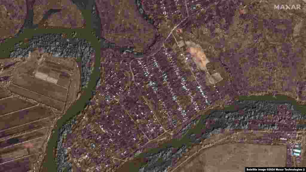 Before-and-after views of flooded homes and buildings along the Ural River Regional authorities estimate the damage at around $223 million.
