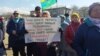 Акция протеста против роста тарифов ЖКХ в Хабаровске