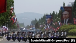 Кортеж президента Росії Путіна рухається дорогою в Пхеньяні. Північна Корея, 19 червня 2024 року