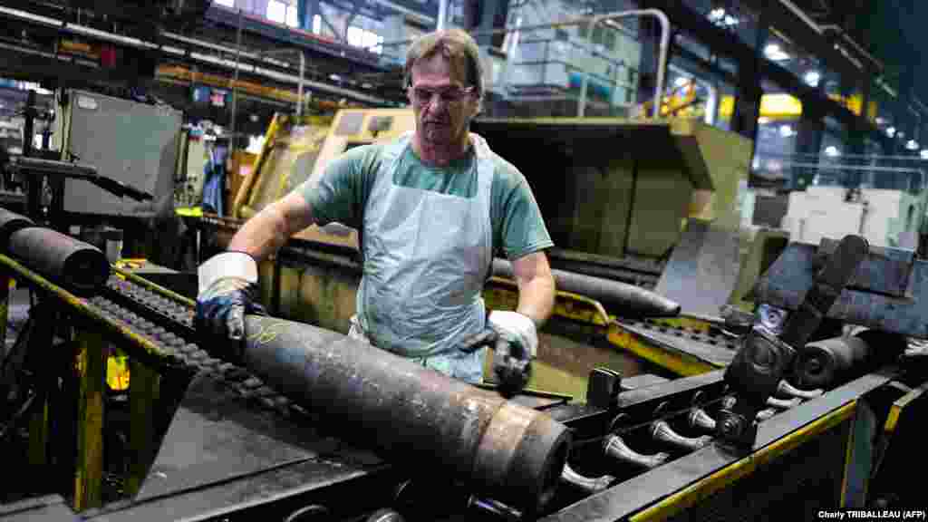 A gyár több mint százéves téglaépületekben üzemel a pennsylvaniai Scrantonban, amely egyébként Joe Biden amerikai elnök szülővárosa.&nbsp;Az itt gyártott acélcsövek kulcsfontosságúak Ukrajna védelméhez
