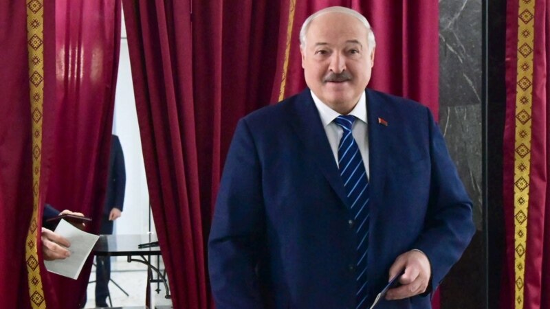 Лукашенко рад «нормальным отношениям» Грузии с РФ и Беларусью