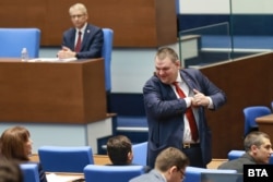 Peevski in parliament on October 12