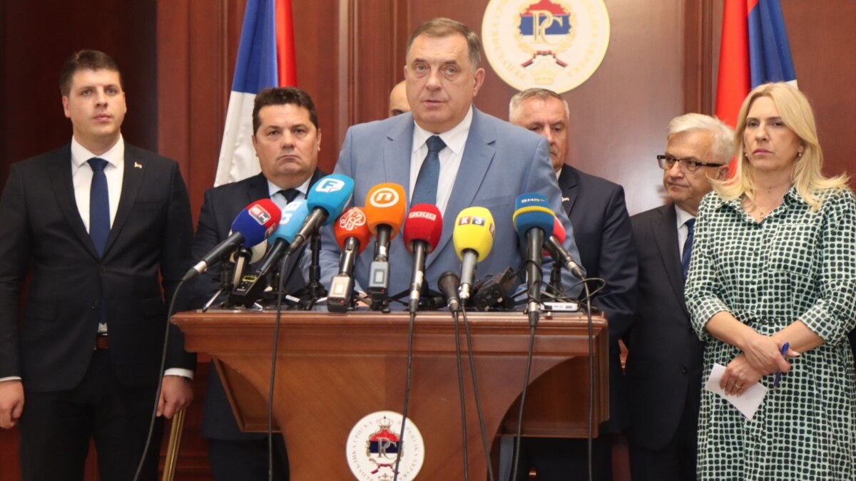 САЩ въведоха санкции срещу четирима високопоставени босненски сръбски представители, включително