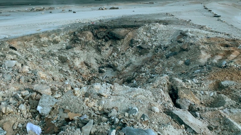 U Rumuniji pronađen krater palog drona, navodno upućenog na Ukrajinu