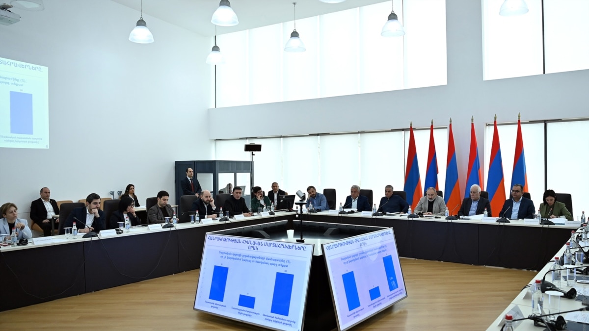 The Prime Minister Believes There Should Be No University in Yerevan