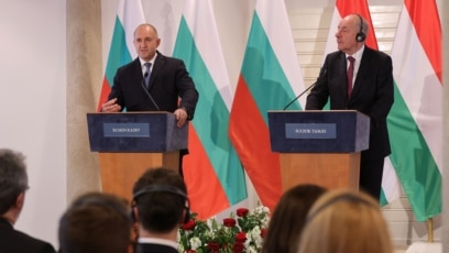 Българският президент Румен Радев и унгарският му колега Тамаш Шуйок