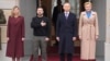 Presidenti polak, Andrzej Duda, (djathtas) dhe gruaja e tij, Agata Kornhauser-Duda, presin presidentin ukrainas, Volodymyr Zelensky, (majtas) dhe gruan e tij Olena, në Pallatin Presidencial në Varshavë, Poloni. 5 prill 2023.