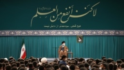 علی خامنه‌ای در دیدار روز سه‌شنبه با جمعی از افراد که «دانشجو» معرفی شدند