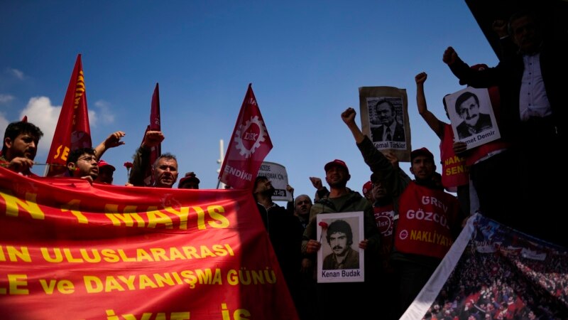 Приведени 58 луѓе во Турција, осомничени за провокации на Денот на трудот 