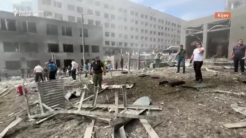 Napadnuta dječja bolnica u Kijevu, brojne žrtve pod ruševinama