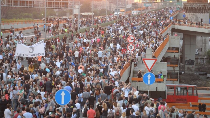 Serbs Gather For Seventh Week Of Anti-Government, Anti-Violence Protests