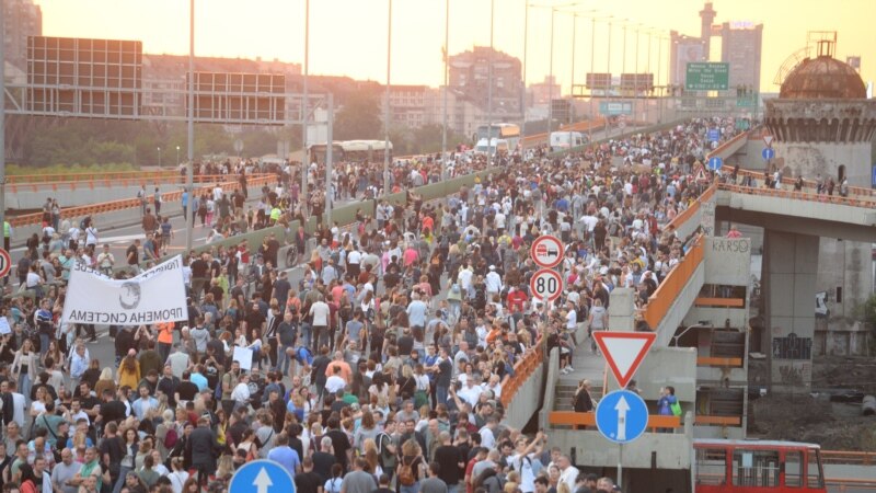 Paralajmërohet radikalizimi i protestave në Serbi