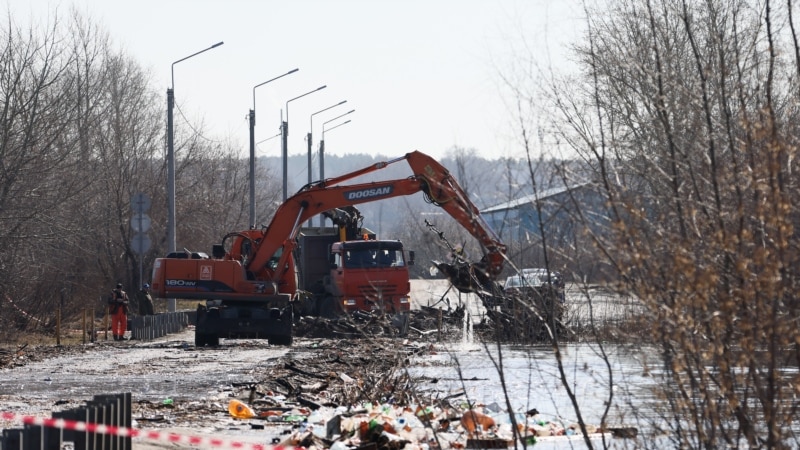 Нивото на водата во реката Тобол во Русија и Казахстан „опасно се зголемува“