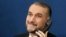 «اتحاد برای ایران هسته‌ای» می‌گوید همزمان با سفر گذشتهٔ حسین امیرعبداللهیان به نیویورک، محمد قبادلو، معترض ۲۳ سالهٔ ایرانی، توسط جمهوری اسلامی اعدام شد