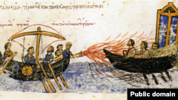 Византийский флот использует «греческий огонь». Миниатюра из рукописи Иоанна Скилицы, XII век