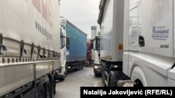 На польському кордоні, у пункті пропуску «Гребенне – Рава-Руська», частково відновили пропуск вантажних автомобілів