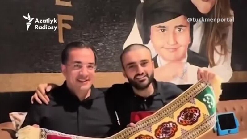 Tanymal türkiýeli aşpez CZN Burak Türkmenistanda restoran açjak diýýär