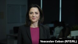 Ramona Strugariu, europarlamentară Renew Europe, a vizitat biroul Europei Libere din Chișinău pentru un interviu, în decembrie 2023.