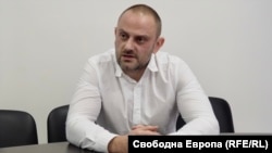Любомир Янев е бивш директор на ГДБОП, а сега работи в отдел "Противодействие на криминалната престъпност" на СДВР.