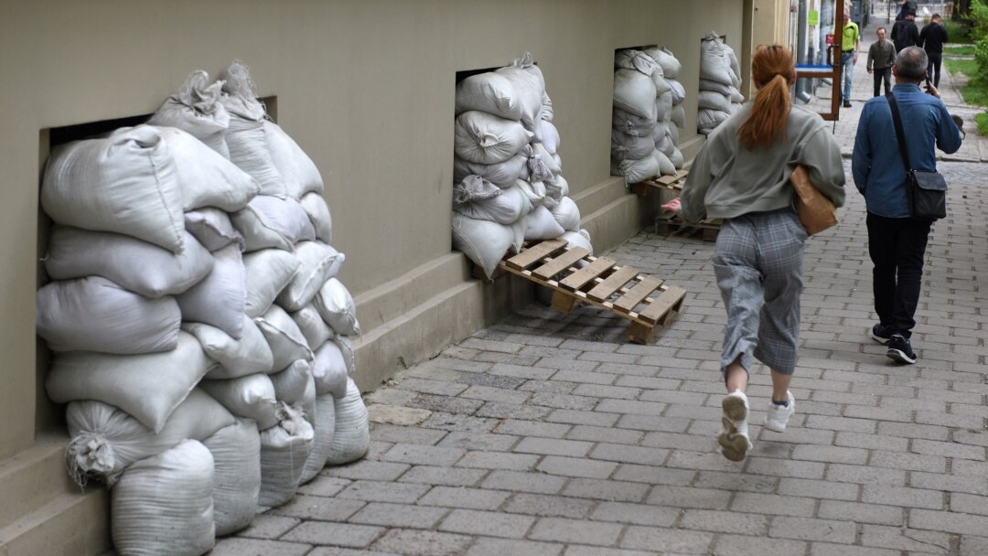 Кобрында онлайн порно Ауызша секс сабағы торрент