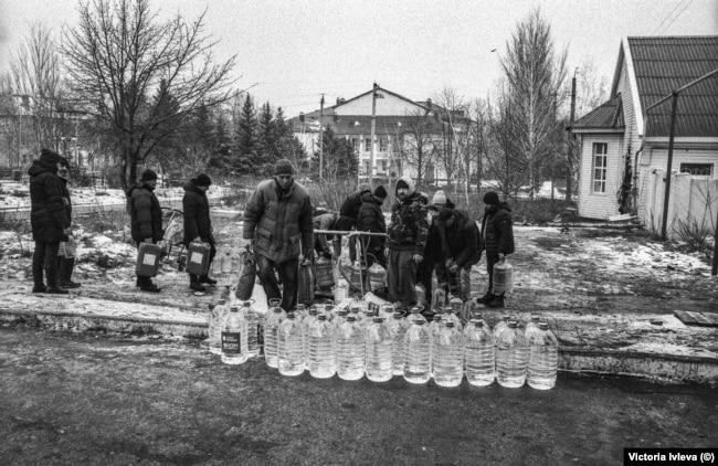 Очередь за водой