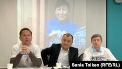 Участники пресс-конференции по теме приговора Марату Жыланбаеву. 5 декабря 2023 года