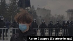 Артем Сахаров на протестной акции