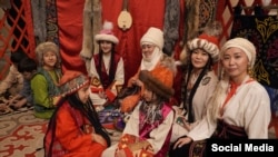 Кыргызстандын Түркиядагы маданият күндөрүнүн ачылыш аземинен.