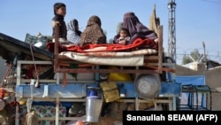 پاکستان روند اخراج مهاجرین افغان را از اول ماه جاری میلادی شدت بخشیده و تاکنون حدود ۴۰۰ هزار تن از آن کشور اخراج شده اند