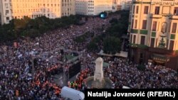 Protesta në Beograd kundër litiumit.